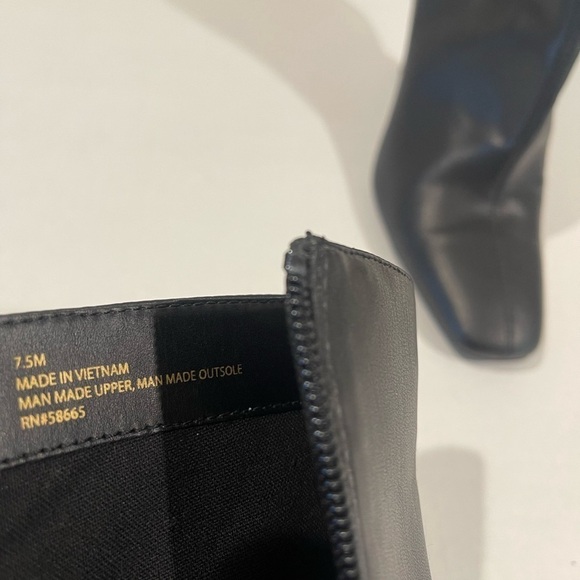 Women’s Open Edit Black Leather Zip Up Heeled Booties Size 7.5 US! - Picture 6 of 10